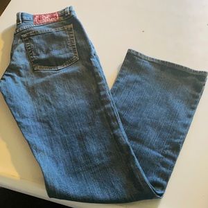 Jeans lackey brand